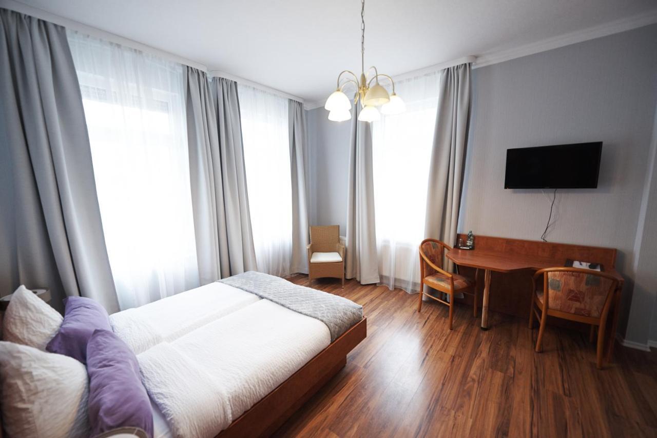 Hotel Wurster Kroog 不来梅港 外观 照片