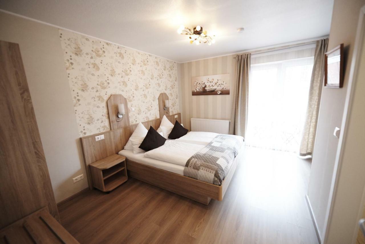 Hotel Wurster Kroog 不来梅港 外观 照片